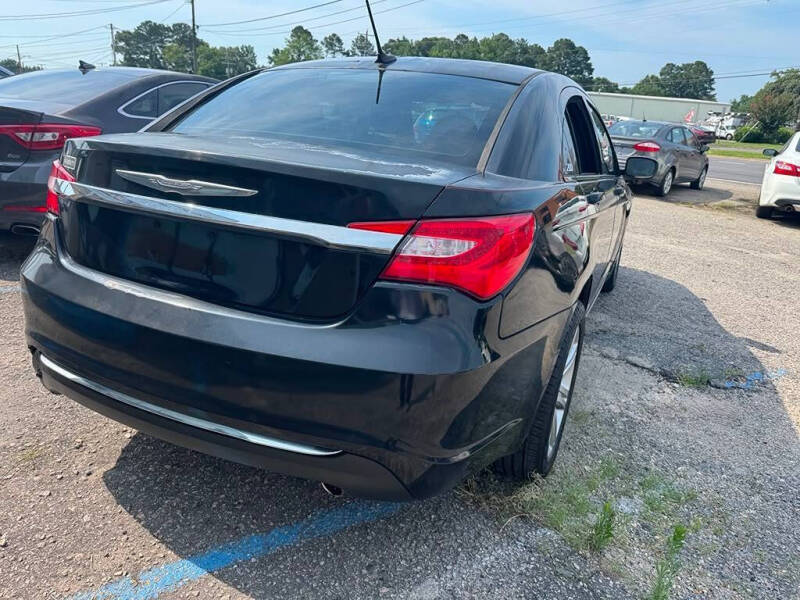 2011 Chrysler 200 Touring