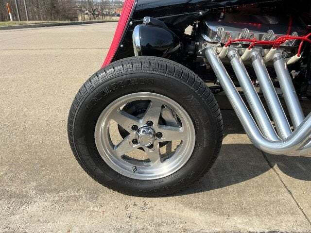 1934 Ford HIGHBOY 24