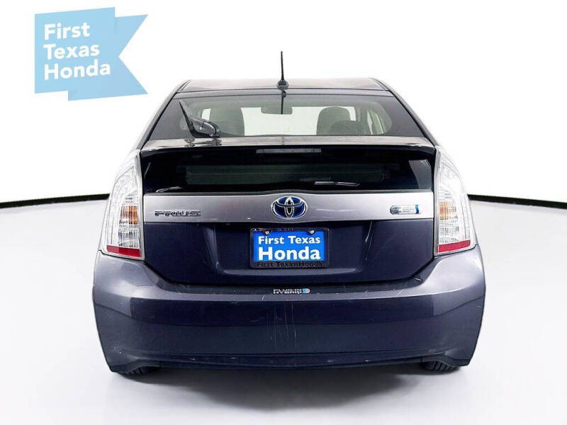 2014 Toyota Prius Plug-in Hybrid Advanced