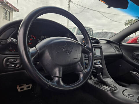 2004 Chevrolet Corvette