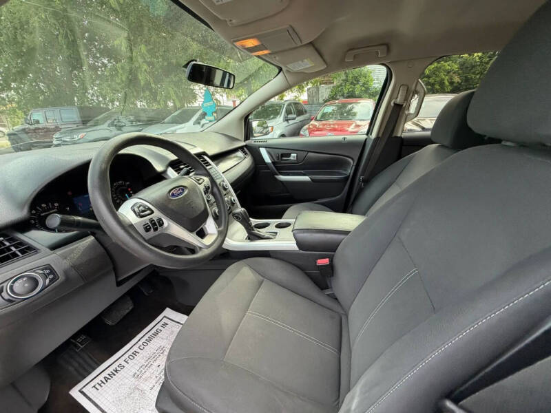 2012 Ford Edge SE