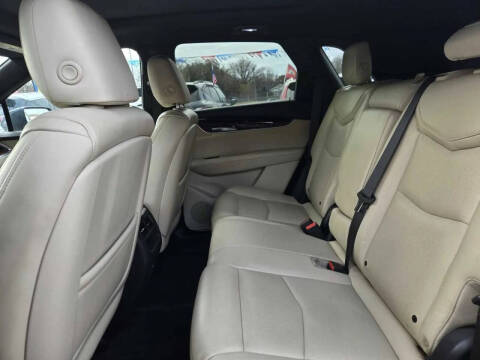 2017 Cadillac XT5 Premium Luxury