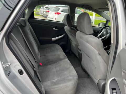 2010 Toyota Prius III