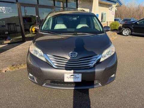 2014 Toyota Sienna Limited 7-Passenger