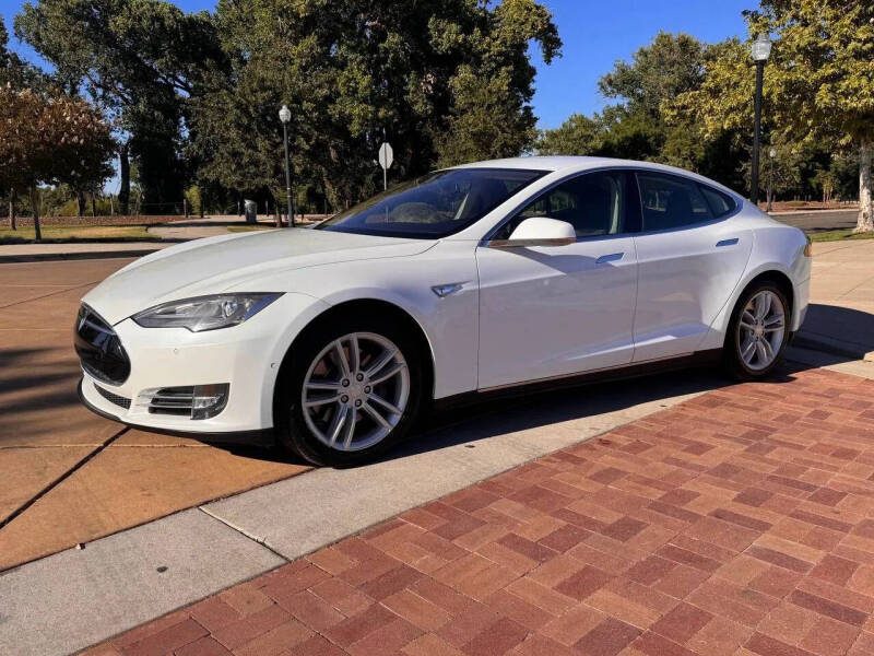 2014 Tesla Model S