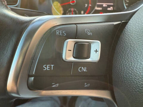 2016 Volkswagen Golf GTI S