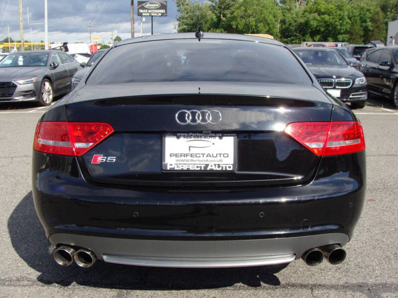 2011 Audi S5 4.2 quattro Premium Plus