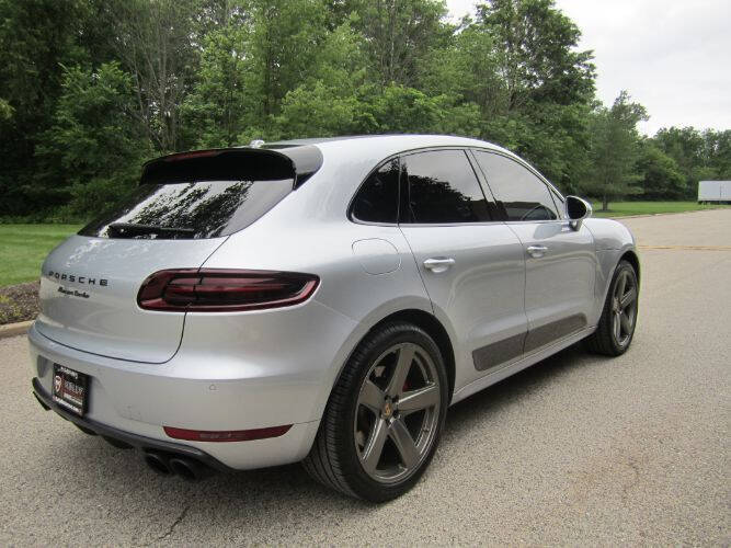 2016 Porsche Macan Turbo
