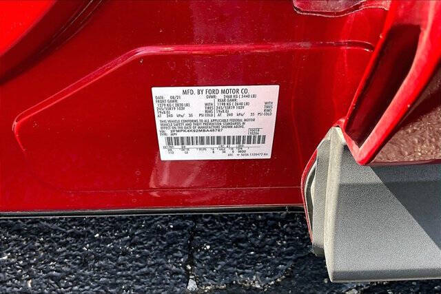 2021 Ford Edge Titanium