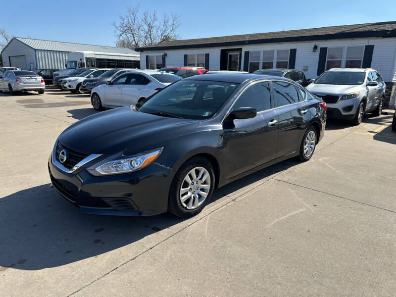 2016 Nissan Altima for sale at Zoom Auto Sales in Oklahoma City OK