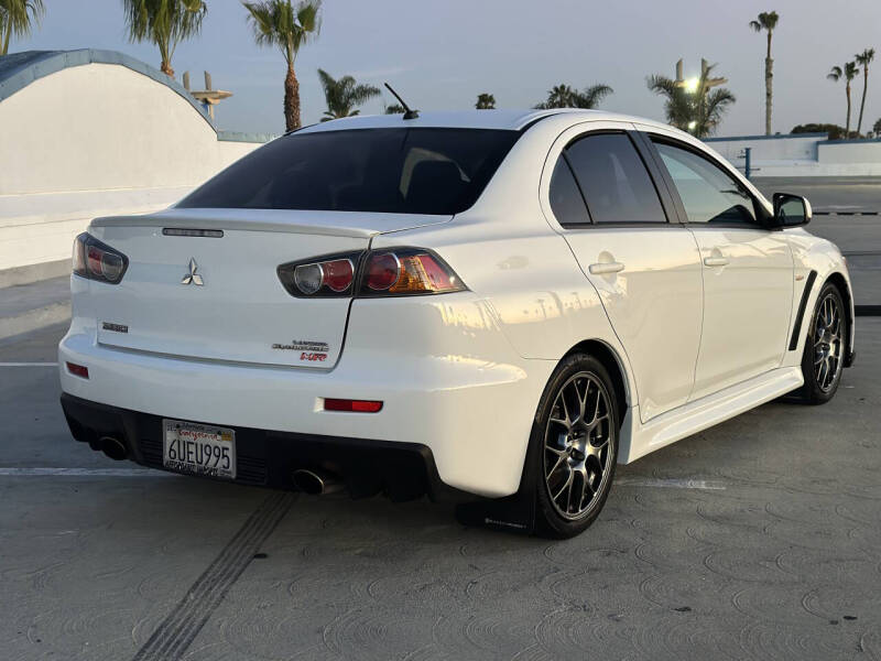 2011 Mitsubishi Lancer Evolution MR