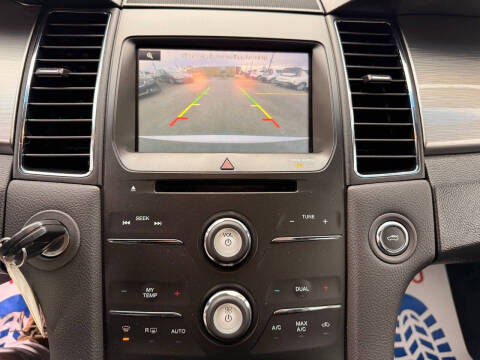 2014 Ford Taurus SEL