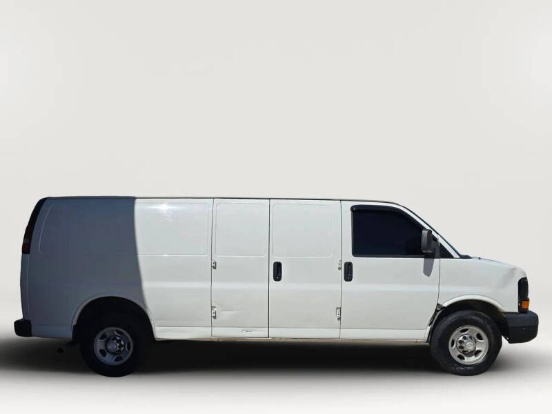 2016 Chevrolet Express 2500