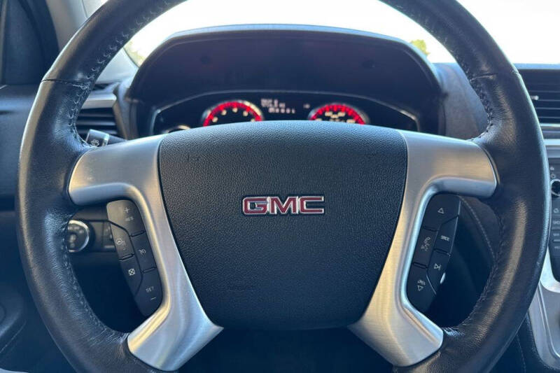 2017 GMC Acadia Limited