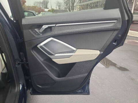 2020 Audi Q3 quattro Premium Plus 45 TFSI