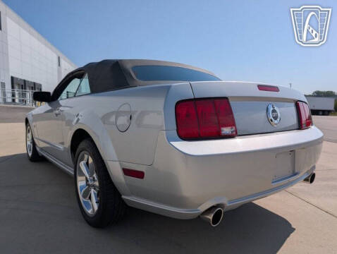 2005 Ford Mustang