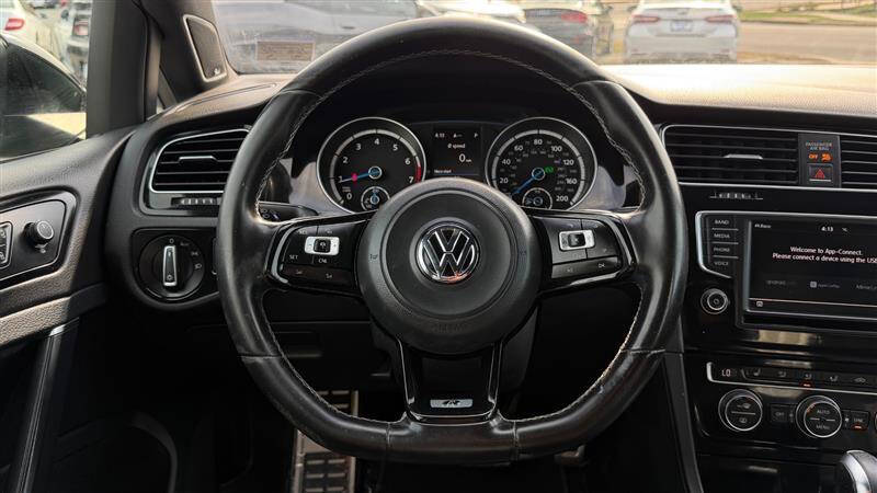2017 Volkswagen Golf R 4Motion