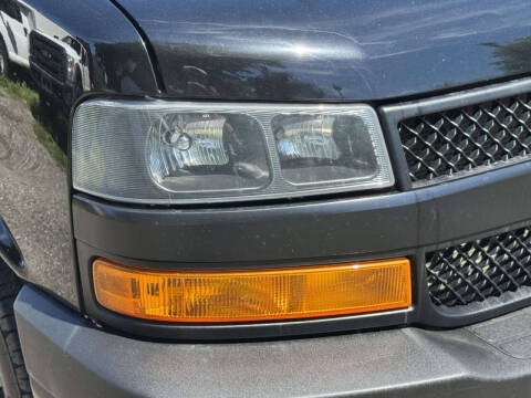 2020 Chevrolet Express 2500