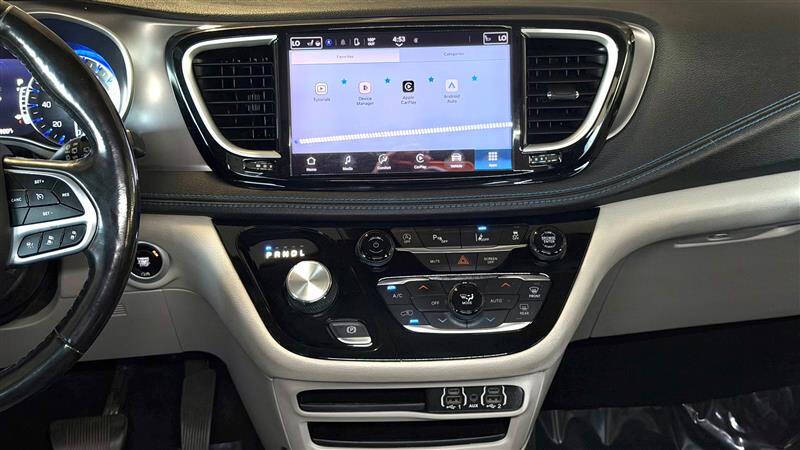 2021 Chrysler Pacifica Touring L