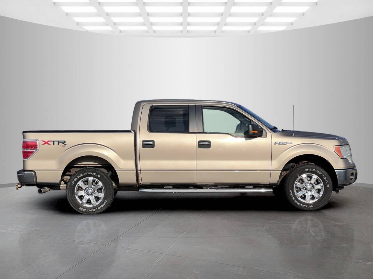 2014 Ford F-150 for sale at Used Cars Toledo in Oregon, OH