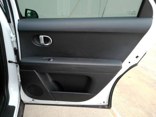 2022 Hyundai Ioniq 5 SE