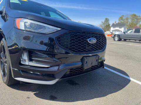 2022 Ford Edge ST-Line
