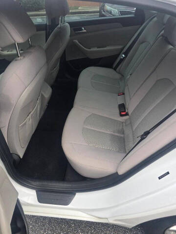 2017 Hyundai Sonata SE