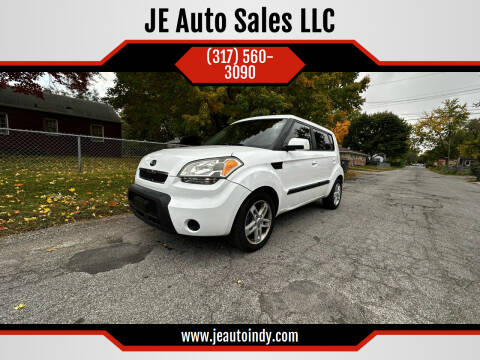 2011 Kia Soul for sale at JE Auto Sales LLC in Indianapolis IN