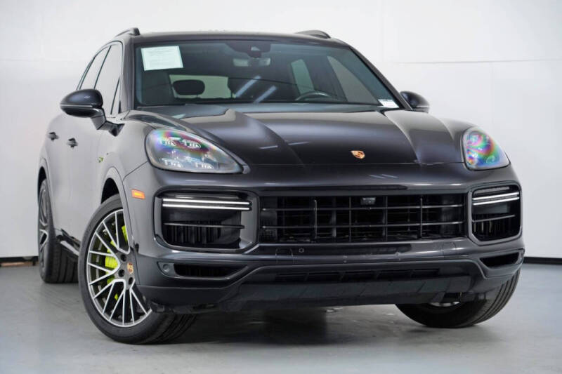2021 Porsche Cayenne Turbo S E-Hybrid
