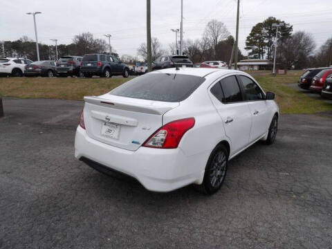 2016 Nissan Versa 1.6 SV