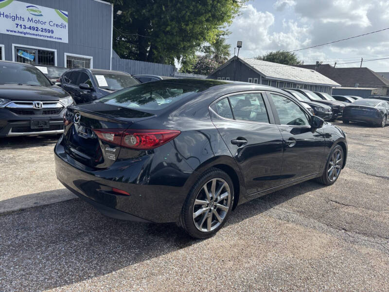 2018 Mazda MAZDA3 Touring