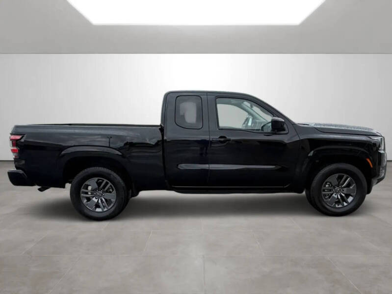 2025 Nissan Frontier