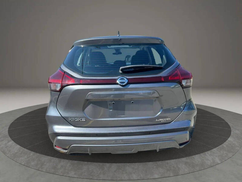 2021 Nissan Kicks S