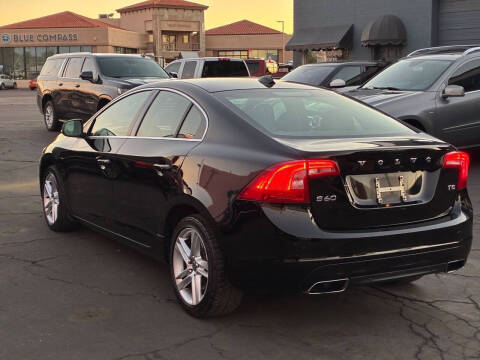 2015 Volvo S60 T5 Drive-E Platinum
