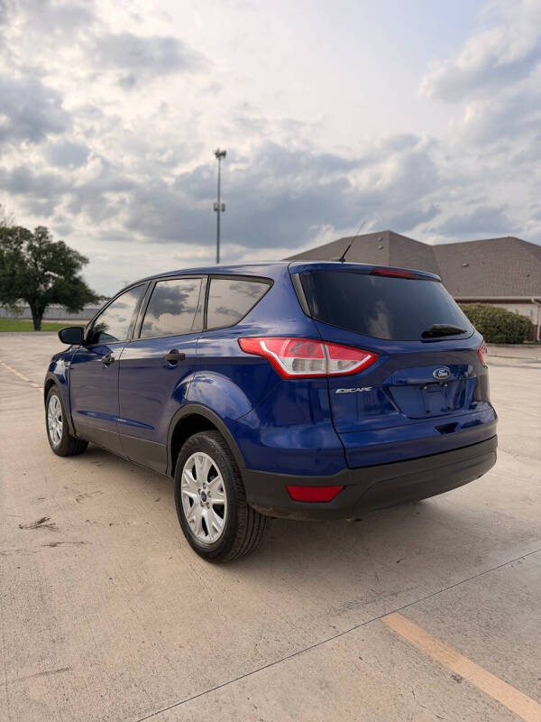 2015 Ford Escape S