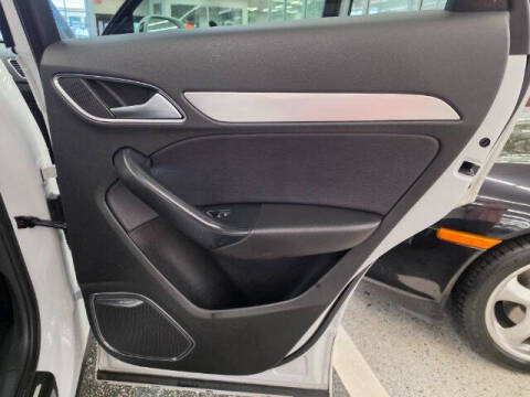 2015 Audi Q3 2.0T quattro Prestige