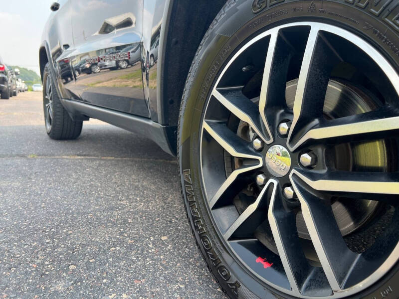 2017 Jeep Grand Cherokee Trailhawk