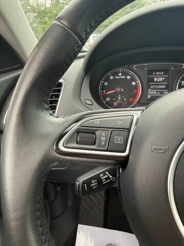 2017 Audi Q3 2.0T Premium Plus