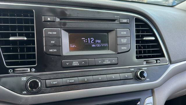 2017 Hyundai Elantra