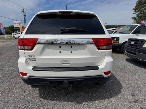 2011 Jeep Grand Cherokee Laredo