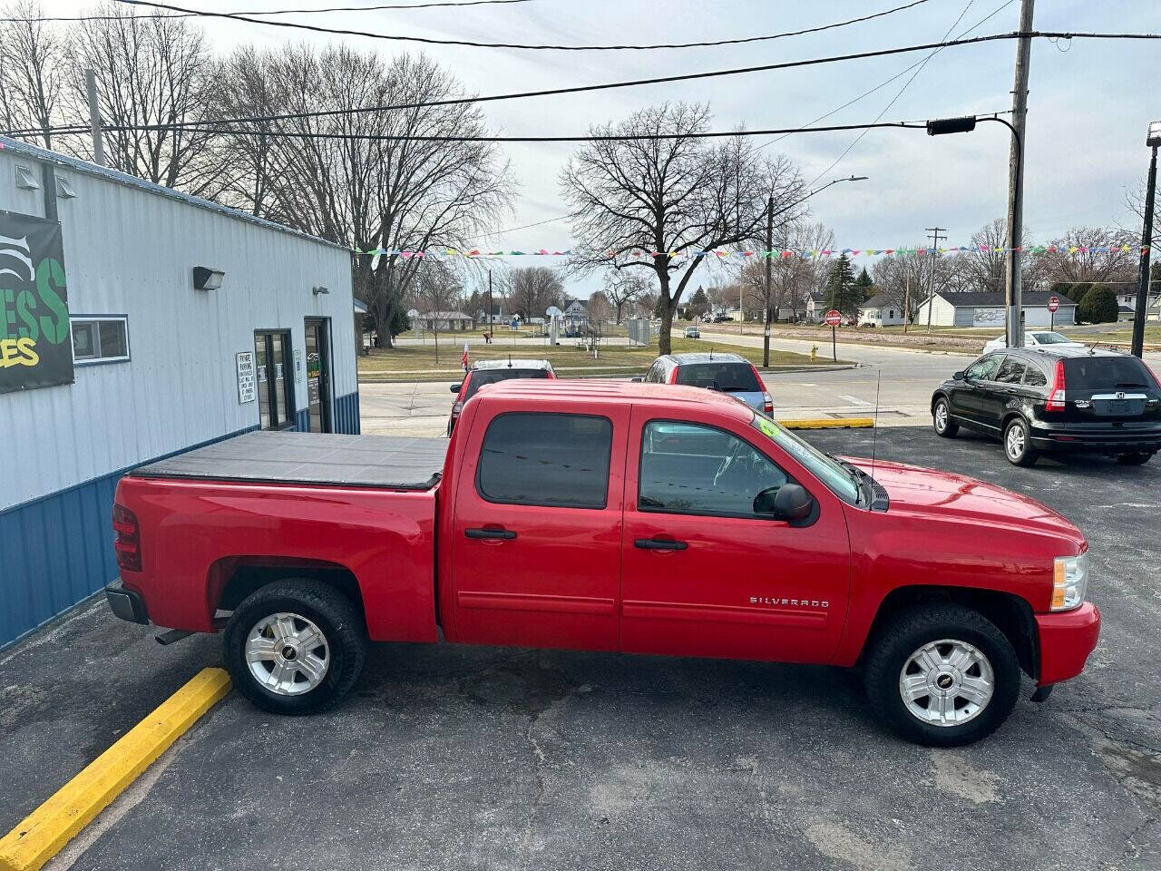 2011 Chevrolet Silverado 1500 for sale at GREATNESS AUTO SALES in Green Bay, WI