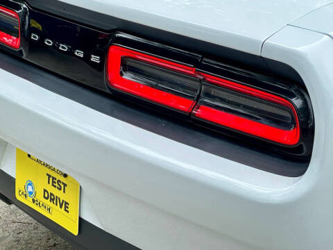 2015 Dodge Challenger SXT