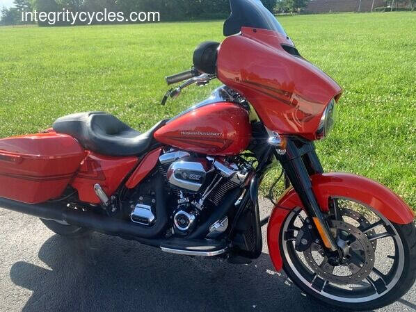 2017 Harley-Davidson Street Glide Special