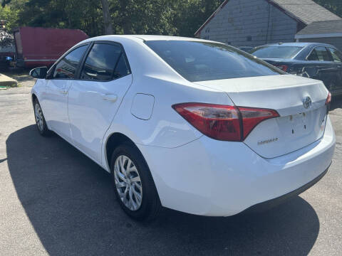 2017 Toyota Corolla LE