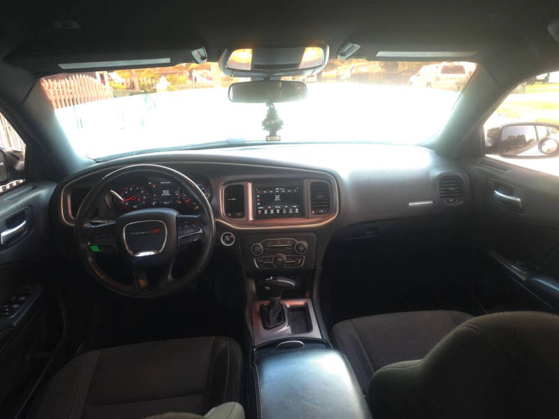 2019 Dodge Charger SXT