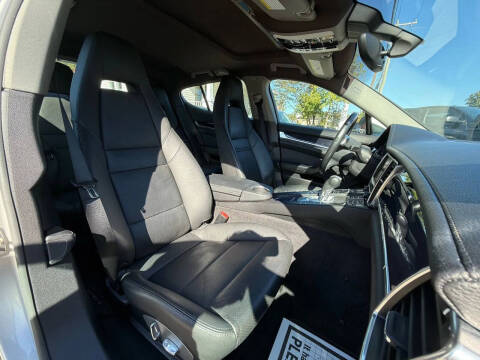 2012 Porsche Panamera