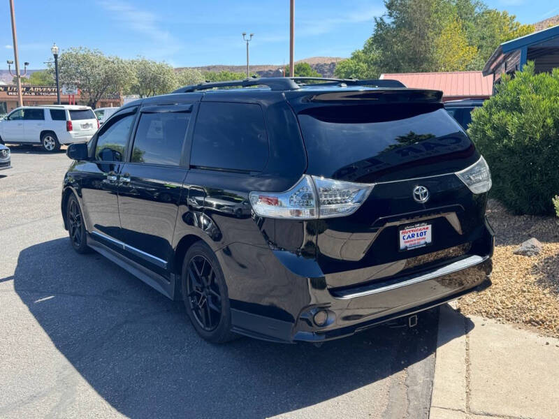 2017 Toyota Sienna