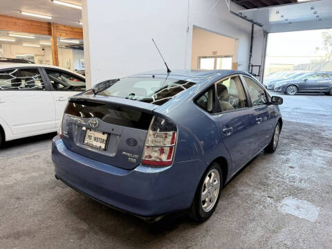 2005 Toyota Prius