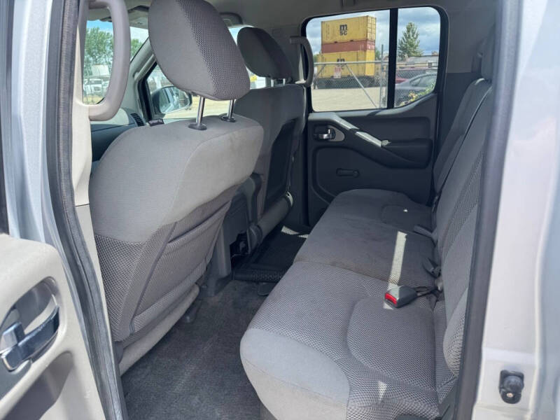 2011 Nissan Frontier S