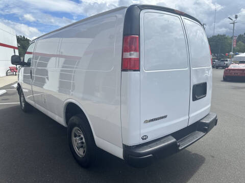 2020 Chevrolet Express 2500